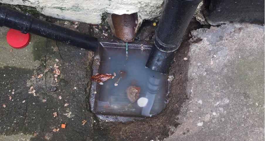 Blocked kitchen drain with sewage